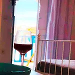 Salty Kisses And Sandy Toes, Seafront Syrmata Authentic Milos Semesterbostad