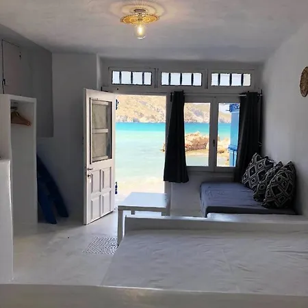 Salty Kisses And Sandy Toes, Seafront Syrmata Authentic Milos Feriehus *
